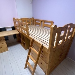 子供机　ベッド