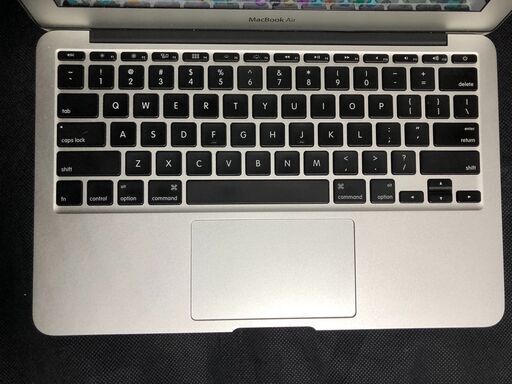 「MacBook Air 11インチ Mid 2012 MD224J/A」約1キロの小型軽量薄型モバイルノートPC / Core i5