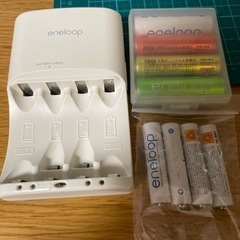 エネループ eneloop 充電器 単三4本 単四4本