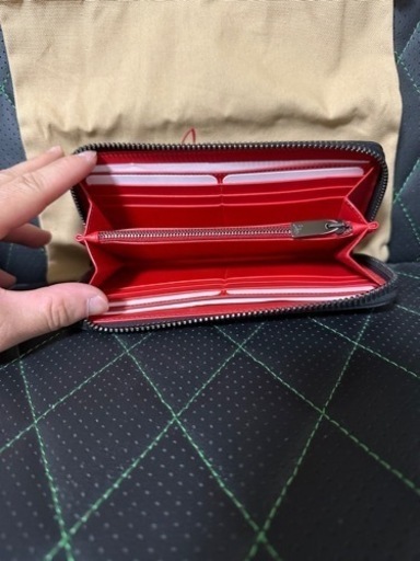 クリスチャンルブタン　長財布