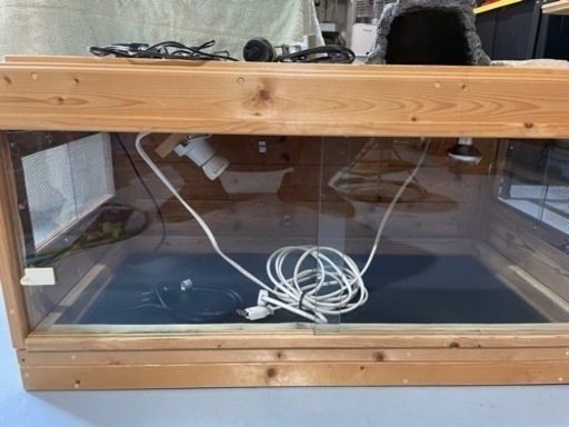 (お取引中です)爬虫類用木製ケージ