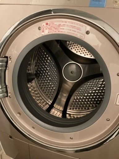 ドラム式洗濯乾燥機　BD-V9600L 2013年式
