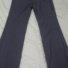 コムサイズムスーツパンツの画像