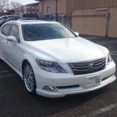 レクサスLSロングの画像