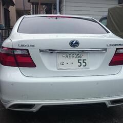 レクサスLSロングの画像