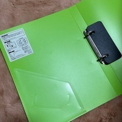 処分します！A4 ファイルリングブックの画像