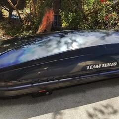 キャンプシーズン到来‼️TERZOルーフボックス   車内が広く使えます。     