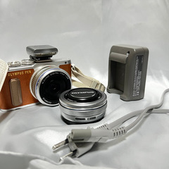 OLYMPUS e-pl8 