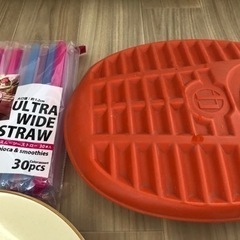 プラスチック製品、湯たんぽ、グラス、小皿の画像