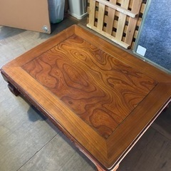 ダイニングテーブル