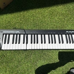 電子ピアノ