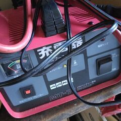 バッテリー充電器
