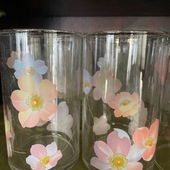アンティーク調　花柄グラス5客セットの画像