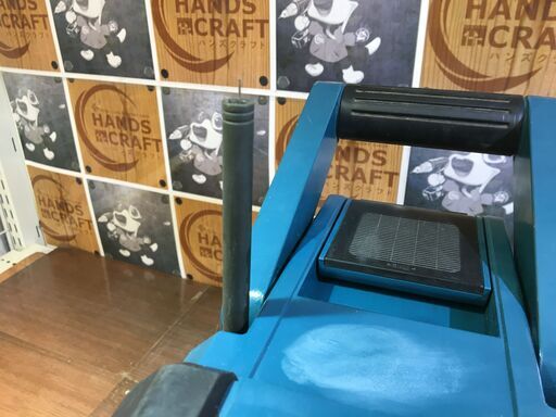 マキタ makita コードレスラジオ MR108 中古品 アンテナ折れ 本体のみ ブルートゥース対応【ハンズクラフト宜野湾店】