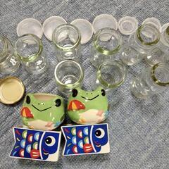 瓶やプリンカップ色々