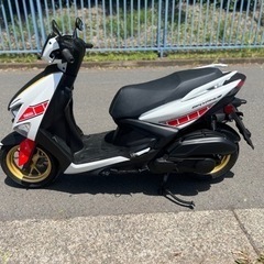 シグナスグリファス　実走行470km 限定カラー　記念モデルの画像