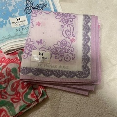 ハンカチまとめ売り13枚　ほぼ新品✨ブランドも♩の画像