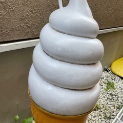 ソフトクリーム型照明