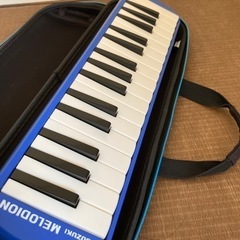 <終了>ピアニカ　メロディオン　(ブルー)の画像