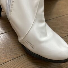 光沢エナメル サイドジップ ニーハイロングブーツ ホワイト（白） 25cm　サイハイブーツ、ロングブーツ、コスプレ撮影、コスプレグッズ ZARA H&M ユニクロ GUの画像