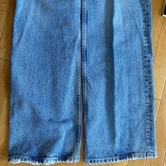 ZARA 女性 ミッドライズ ストレートロング丈ジーンズ ミッドブルーの画像