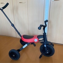 子供用の折り畳み三輪車の画像