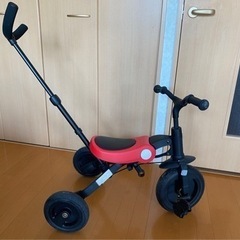 子供用の折り畳み三輪車