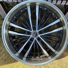 シャーレン🛞２０㌅🛞タイヤ無しのホイールだけになりますの画像