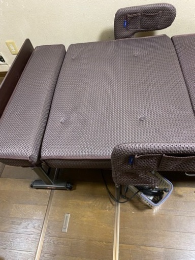 美品　電動リクライニングベッド　折りたたみ