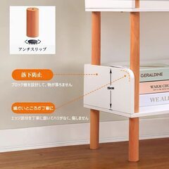 ホワイト＆ナチュラルウッドのオープンシェルフの画像