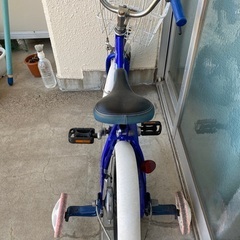 子供自転車12インチの画像