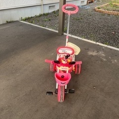 ミニーマウスの三輪車
