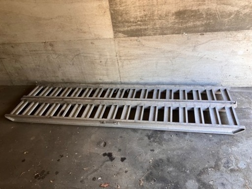 【お取引中】アルミラダー ブリッジ  耐荷重不明 車 重機 除雪機 バイク スノーモービルその他 積み込みに