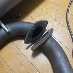 車のマフラー取り付け部分の溶接、加工をお願いします。