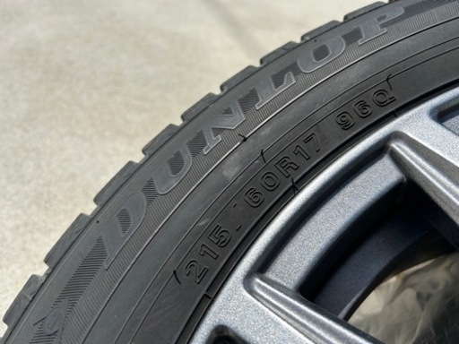 215/60R17 スタッドレスタイヤ ホイール付き4本