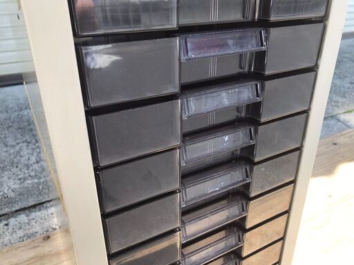 KOKUYO コクヨ スチール製 16段 書類ケース 書棚 収納 キャビネット 事務用品 幅29cm×奥行33cm×高さ88cm