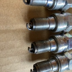 CBR250RR MC19 プラグ 4本  CR9EH-9  USEDの画像