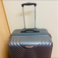 AMERICAN TOURISTER キャリーバッグの画像