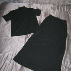 新品　オットーの半そでジャージスーツ　マキシ丈　　ベージュＭサイズの画像