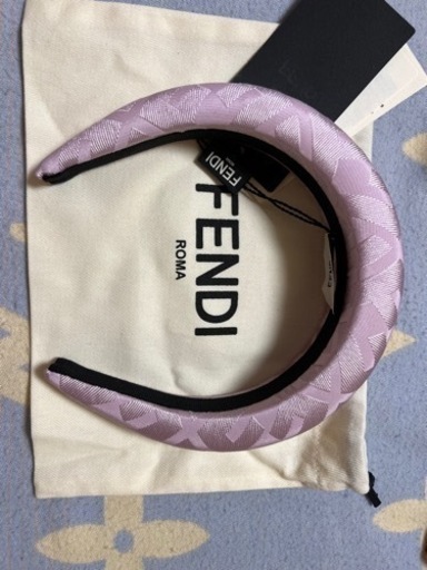 fendiヘアバンド