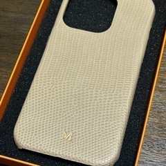 携帯カバー リザード柄の画像