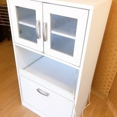 【引取】0円 食器棚 キッチン収納棚 コンセント付き