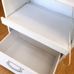 【引取】0円 食器棚 キッチン収納棚 コンセント付きの画像