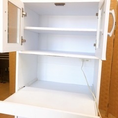 【引取】0円 食器棚 キッチン収納棚 コンセント付きの画像