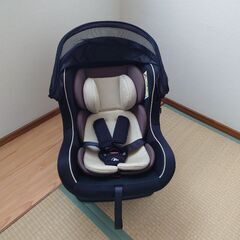 マムズキャリー　チャイルドシート　日除け付き　新生児〜
