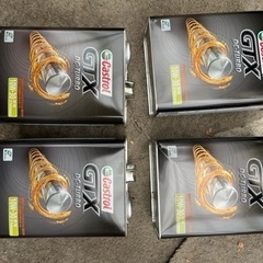 4リットル缶×4缶　未使用エンジンオイルの画像