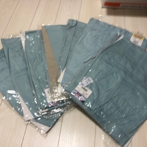 作業着　プリーツロンミニ上下