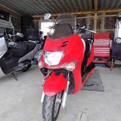 YAMAHA マジェスティ125fi 