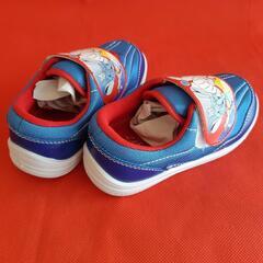 MoonStar  ウルトラマンスニーカー 18.0cmの画像