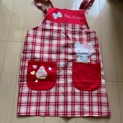 新品　サンリオ子供用エプロン　定価2500